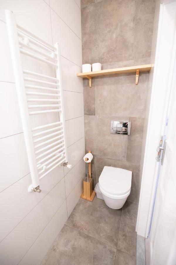 Woody - Your Sleep Oasis In Zagreb Exterior foto